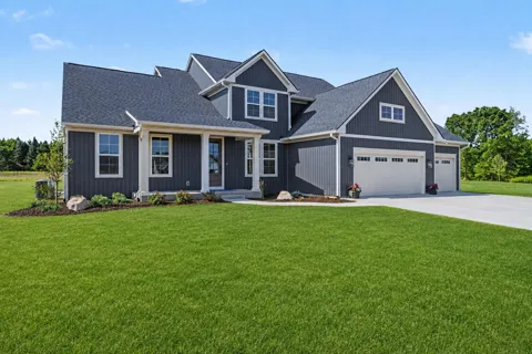 6670 Chaffey Creek Trail