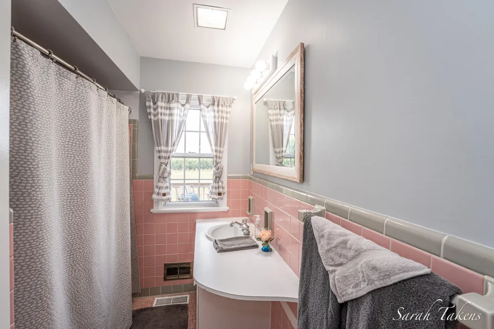 362 Broman Street NE Algoma Township, MI 49345
