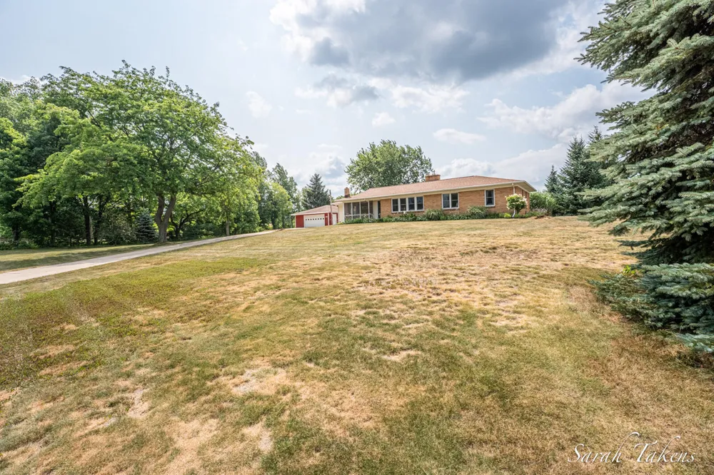 362 Broman Street NE Algoma Township, MI 49345