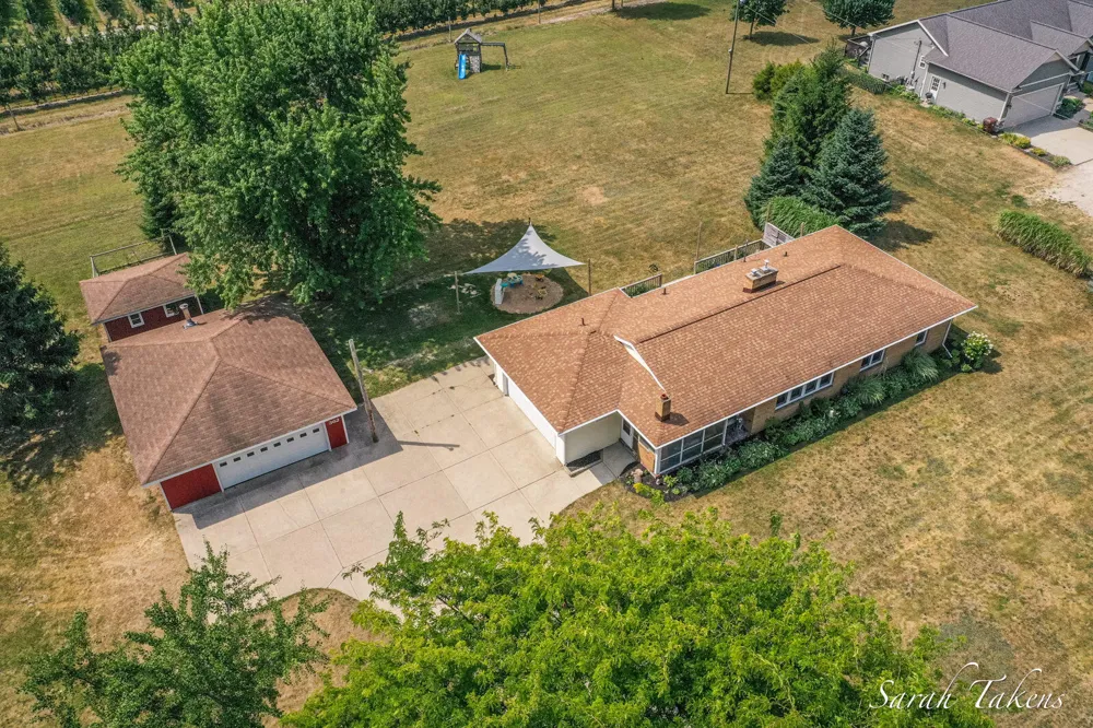 362 Broman Street NE Algoma Township, MI 49345