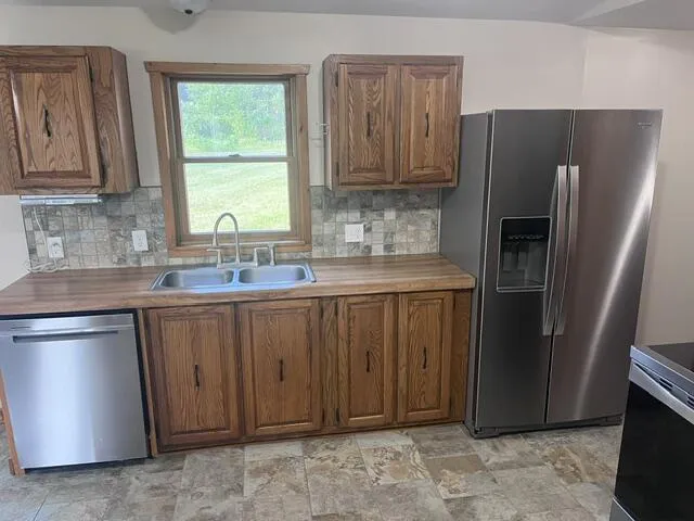 13542 Makinen Road Maple Grove Township, MI 49645