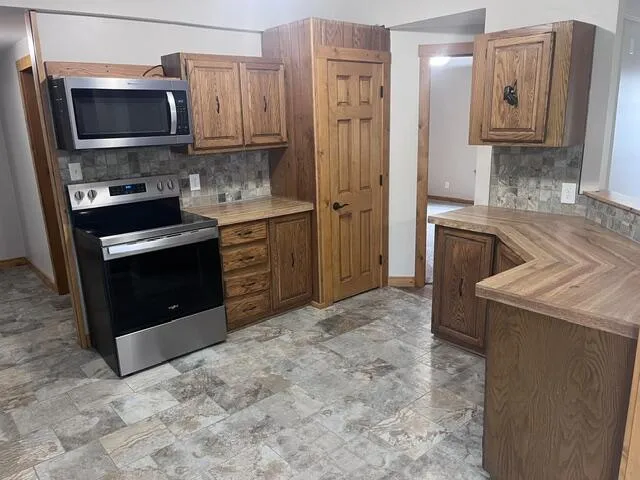 13542 Makinen Road Maple Grove Township, MI 49645