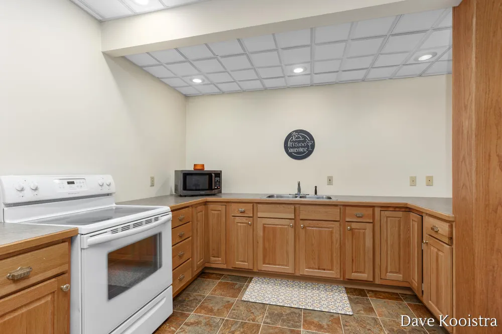 2285 Yeckley Road Rutland Charter Township, MI 49058