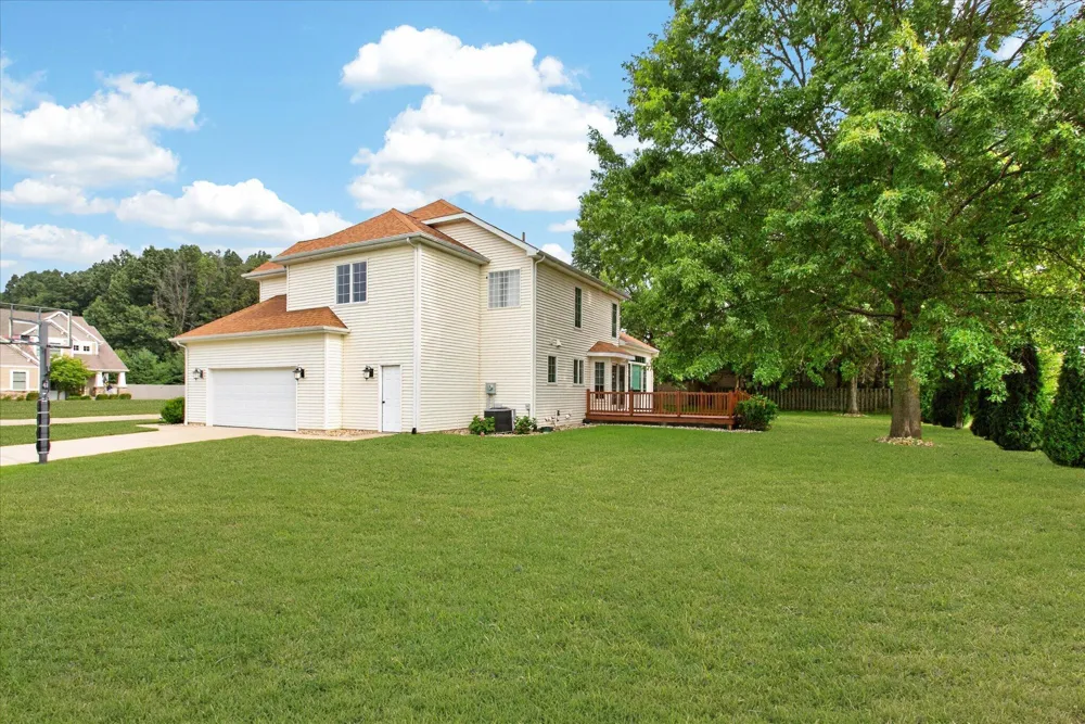 3911 Fox Crossing Drive Lincoln Charter Township, MI 49085