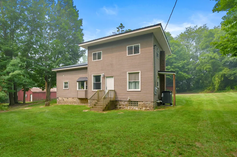 68228 County Road 215 Lawrence Township, MI 49064