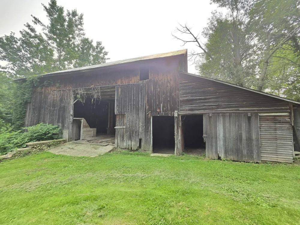 68228 County Road 215 Lawrence Township, MI 49064