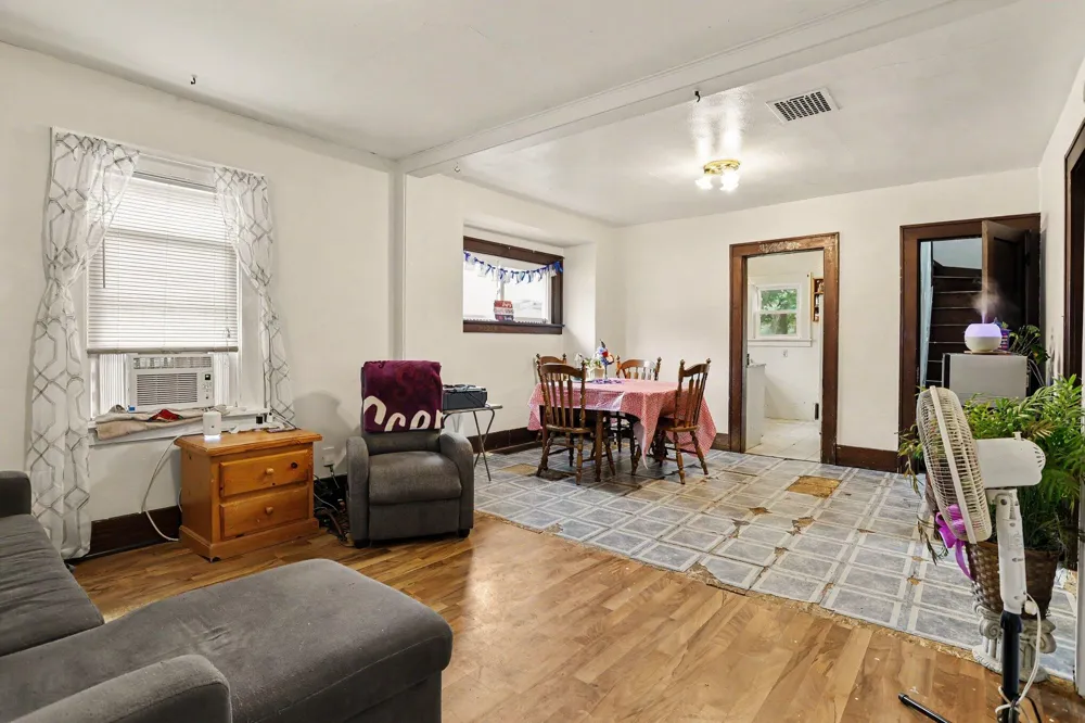 1349 Hickory Street Niles City, MI 49120