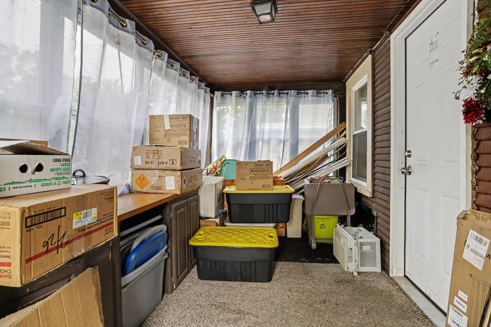 1349 Hickory Street Niles City, MI 49120