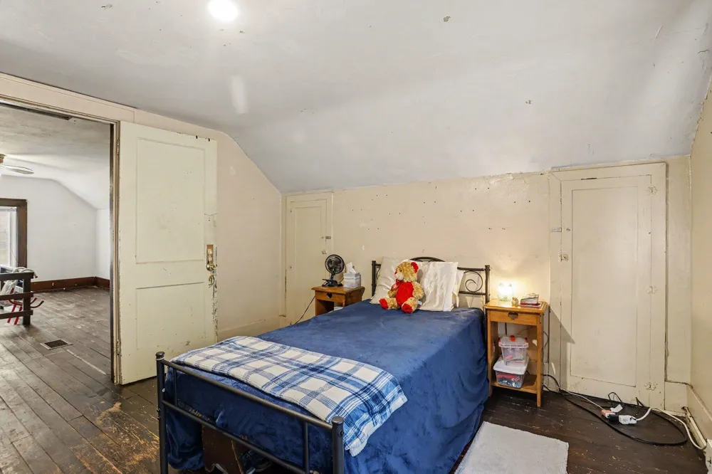 1349 Hickory Street Niles City, MI 49120