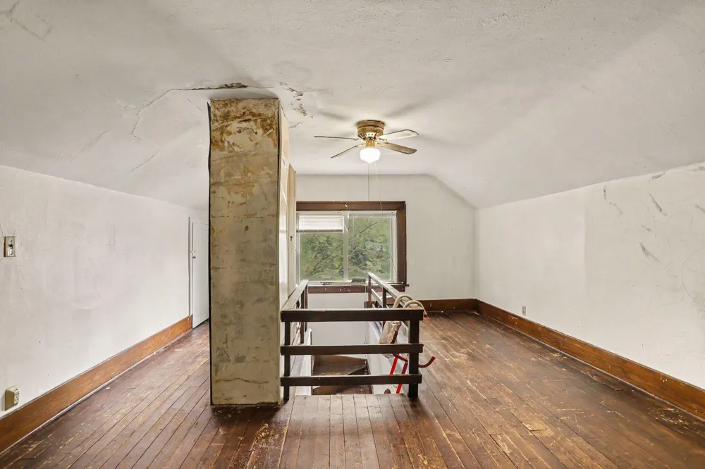 1349 Hickory Street Niles City, MI 49120