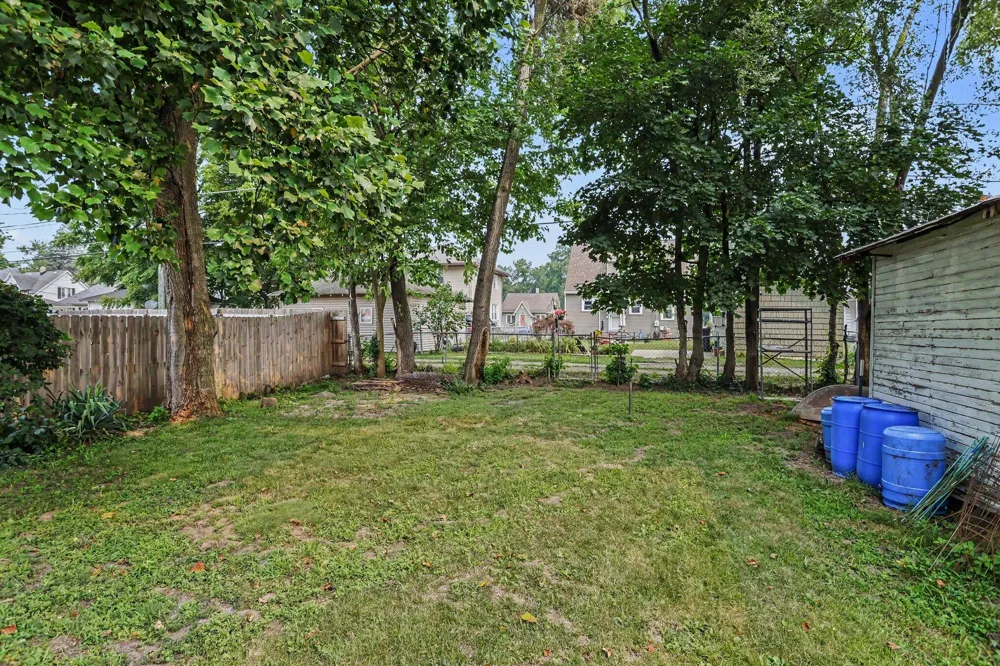 1349 Hickory Street Niles City, MI 49120