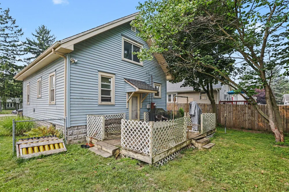 1349 Hickory Street Niles City, MI 49120