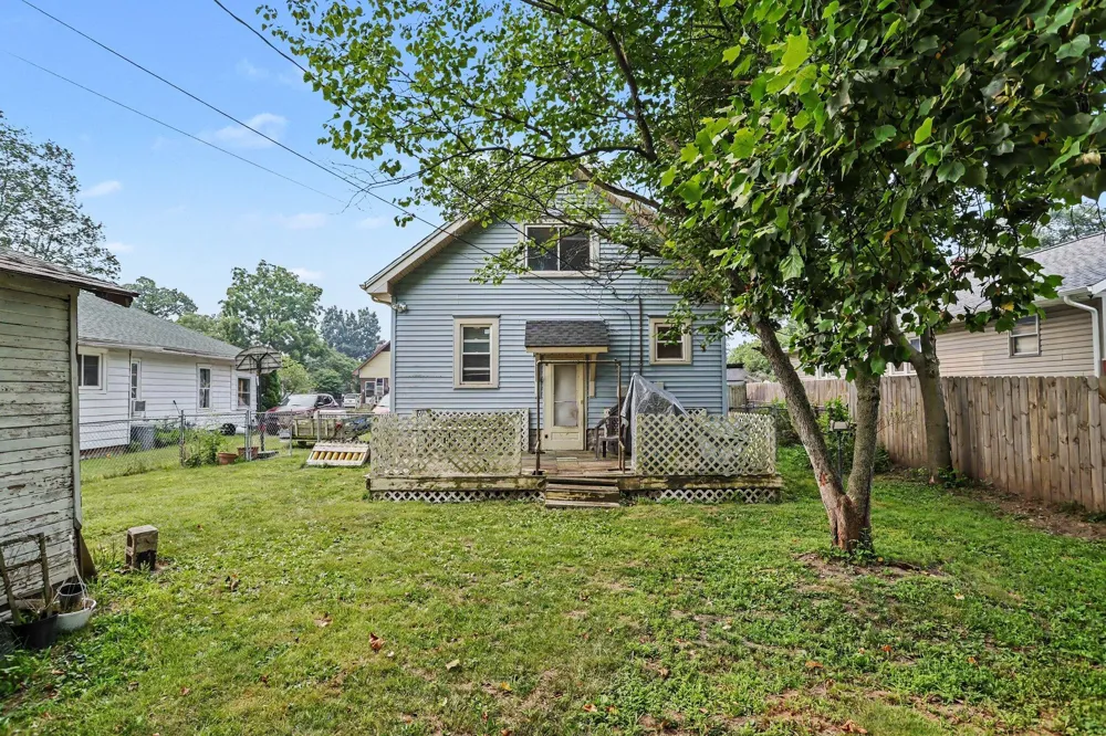 1349 Hickory Street Niles City, MI 49120
