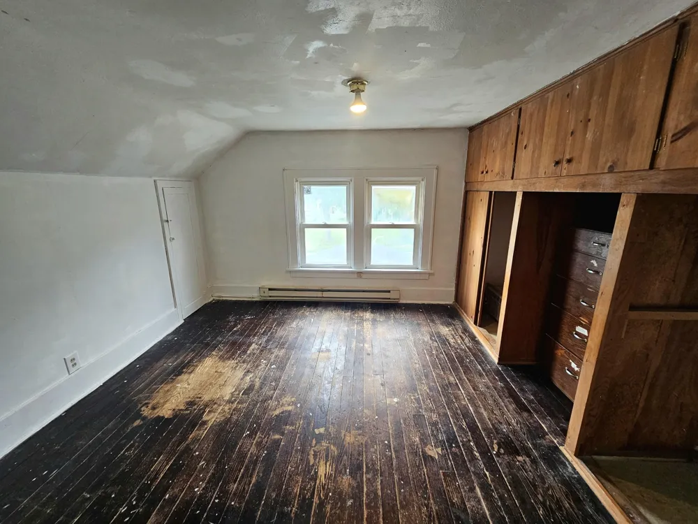 1349 Hickory Street Niles City, MI 49120