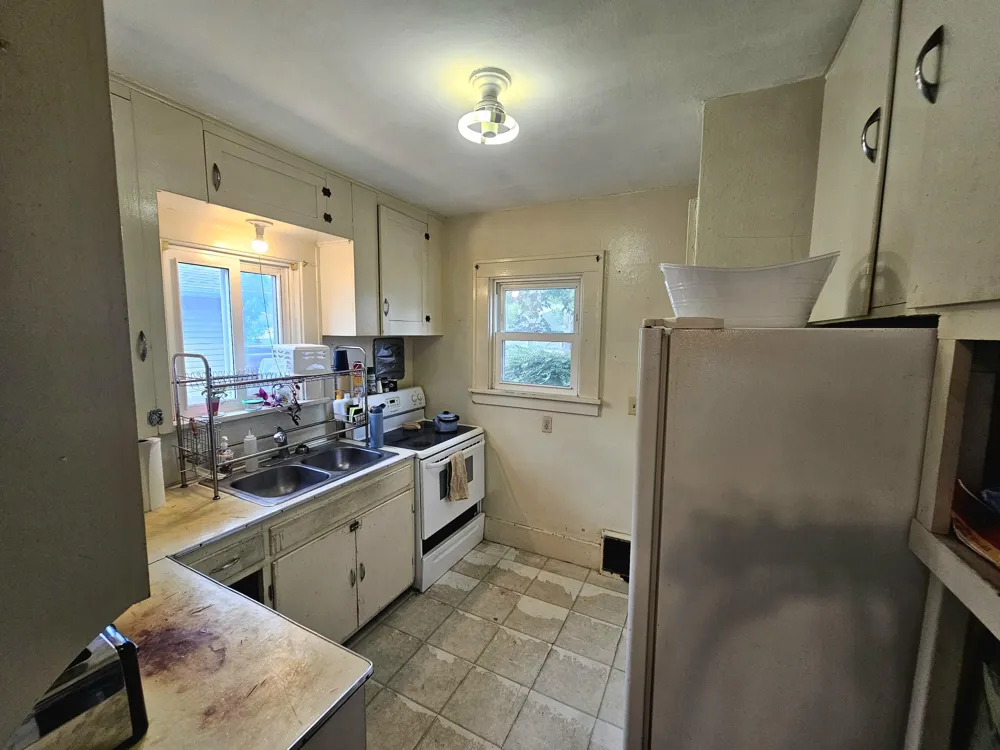 1349 Hickory Street Niles City, MI 49120