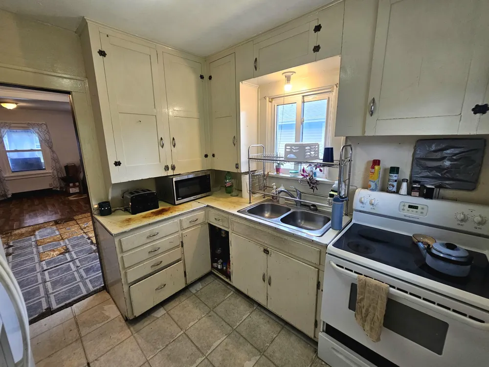 1349 Hickory Street Niles City, MI 49120