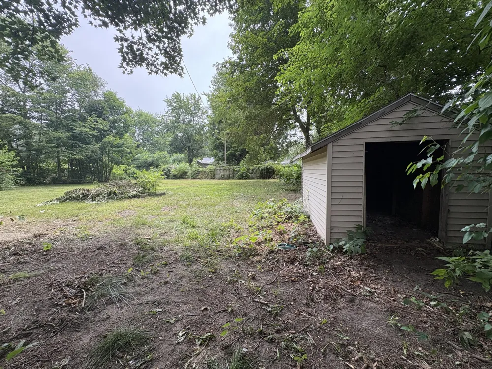 212 W South Street Hartford City, MI 49057