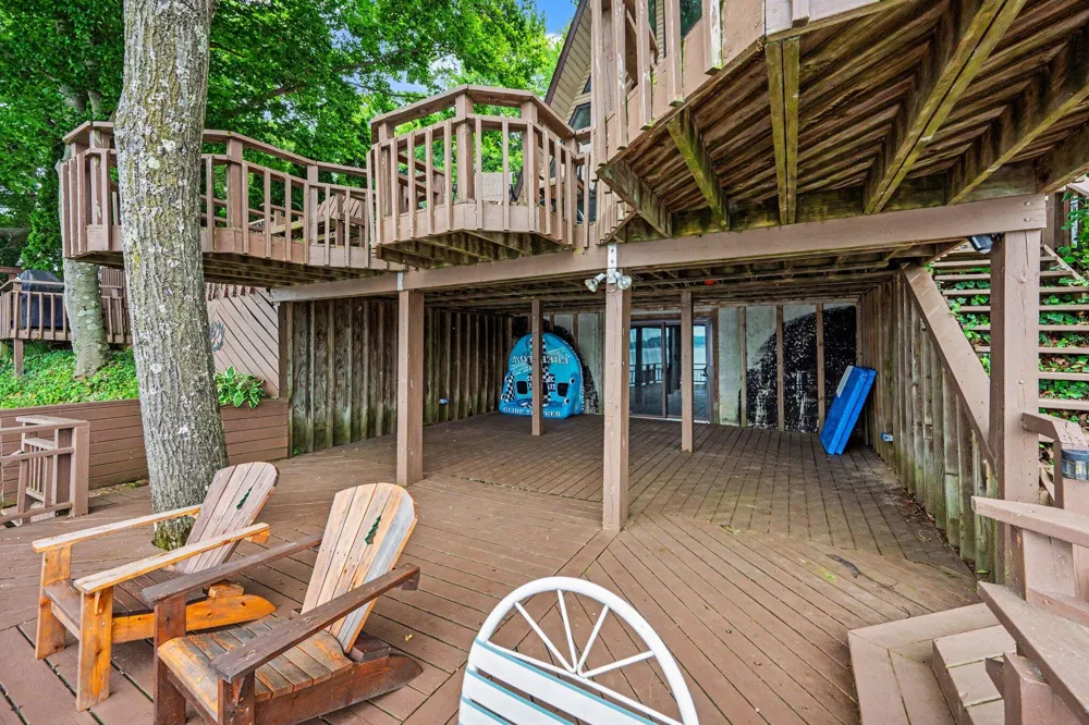 25862 Shore Drive Porter Township, MI 49065