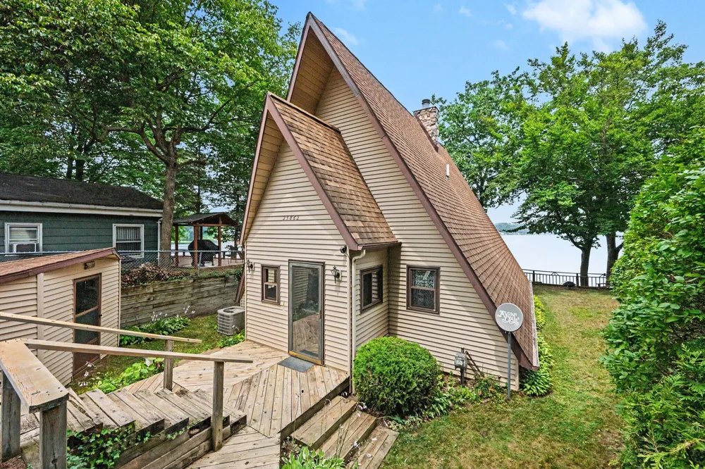 25862 Shore Drive Porter Township, MI 49065