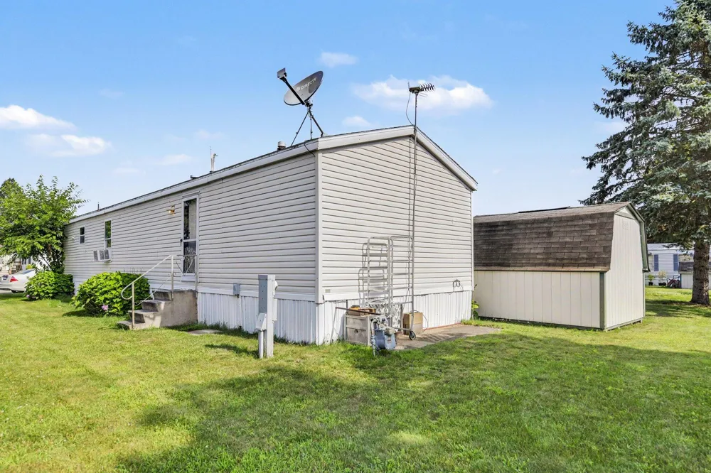 69205 Garver Lake Road #19 Ontwa Township, MI 49112