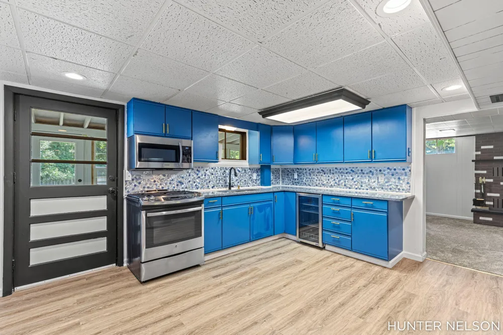 840 Andree Road Laketon Township, MI 49445