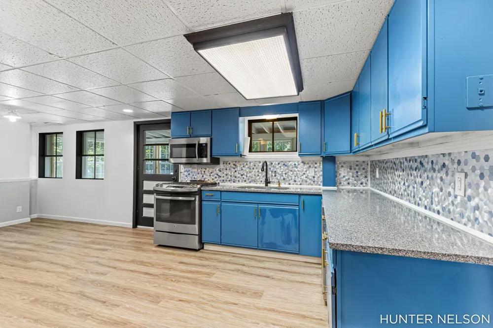840 Andree Road Laketon Township, MI 49445