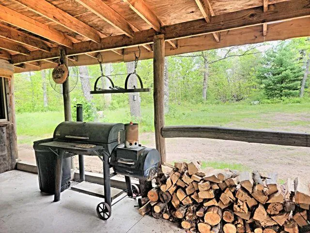 2833 E 40th Street Cherry Valley Township, MI 49642