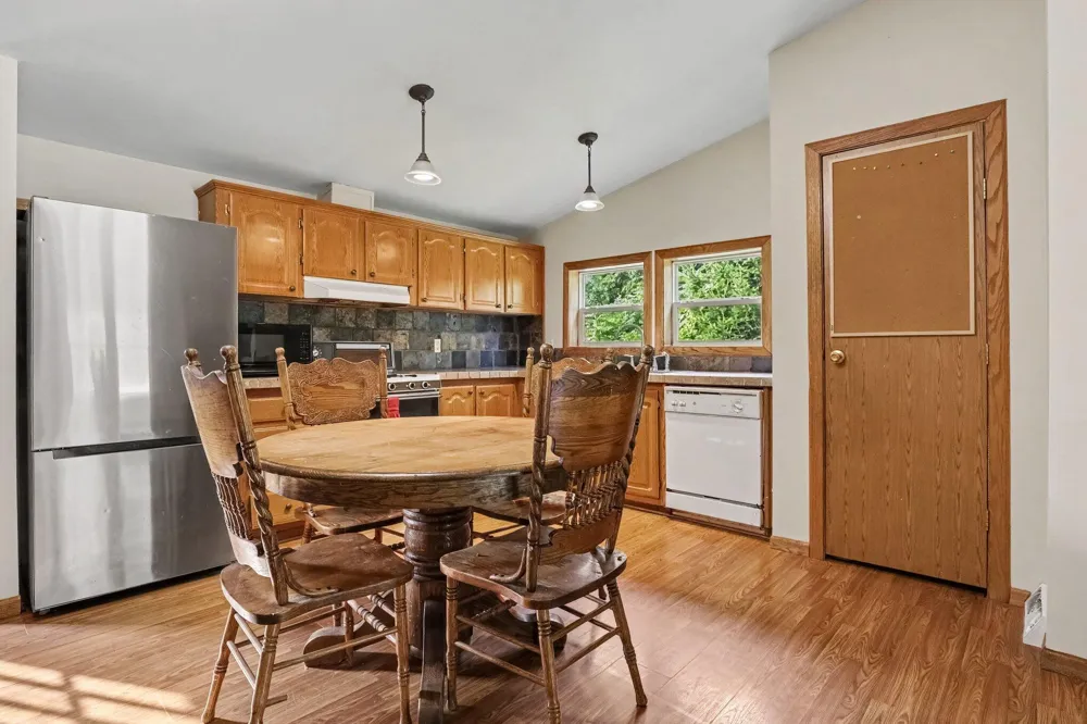 9752 Fuller Road Montcalm Township, MI 48838