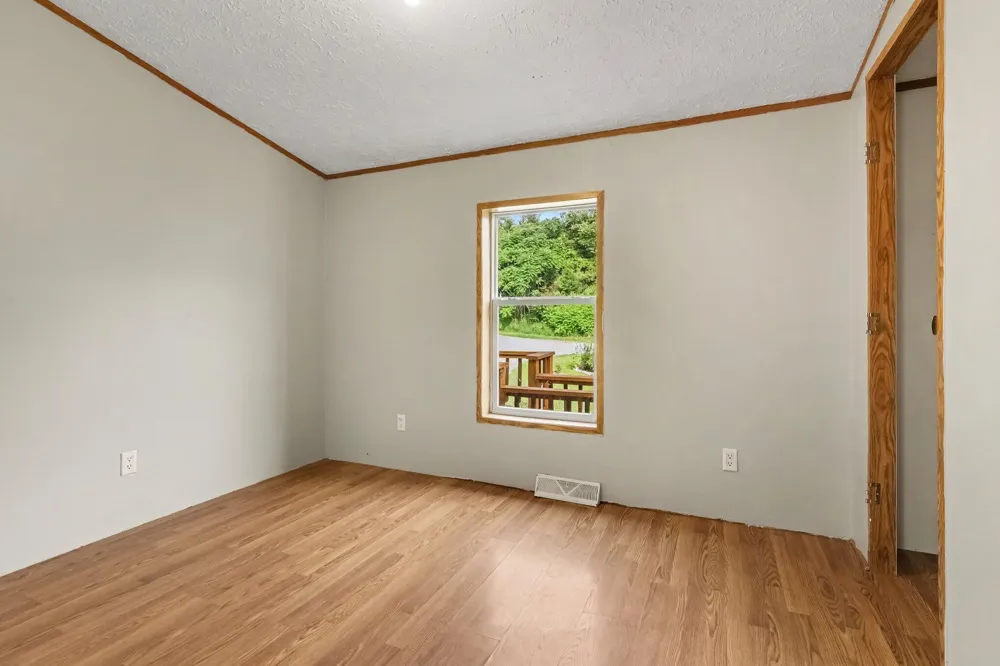 9752 Fuller Road Montcalm Township, MI 48838