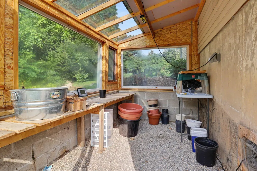 9752 Fuller Road Montcalm Township, MI 48838