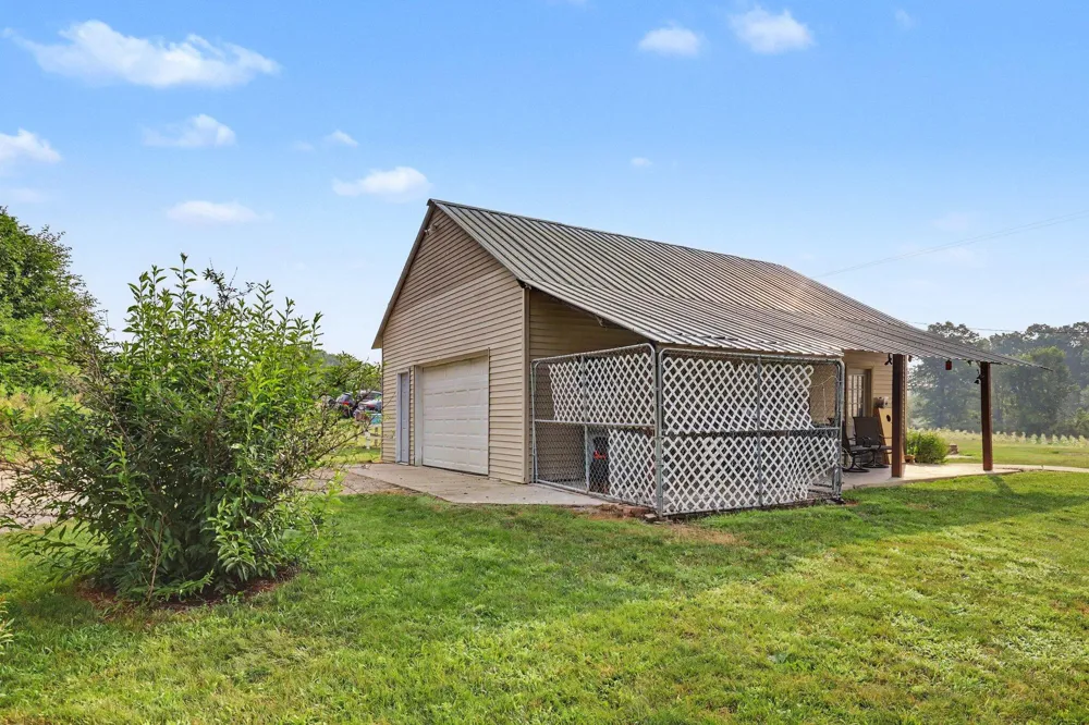 9752 Fuller Road Montcalm Township, MI 48838