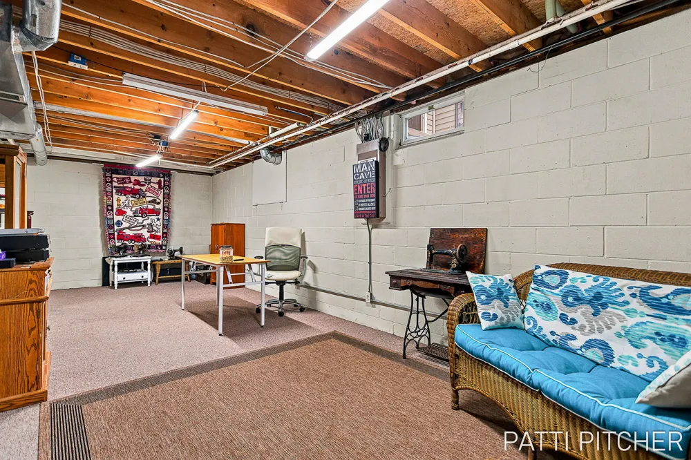 13369 Forest Park Drive Grand Haven Charter Township, MI 49417