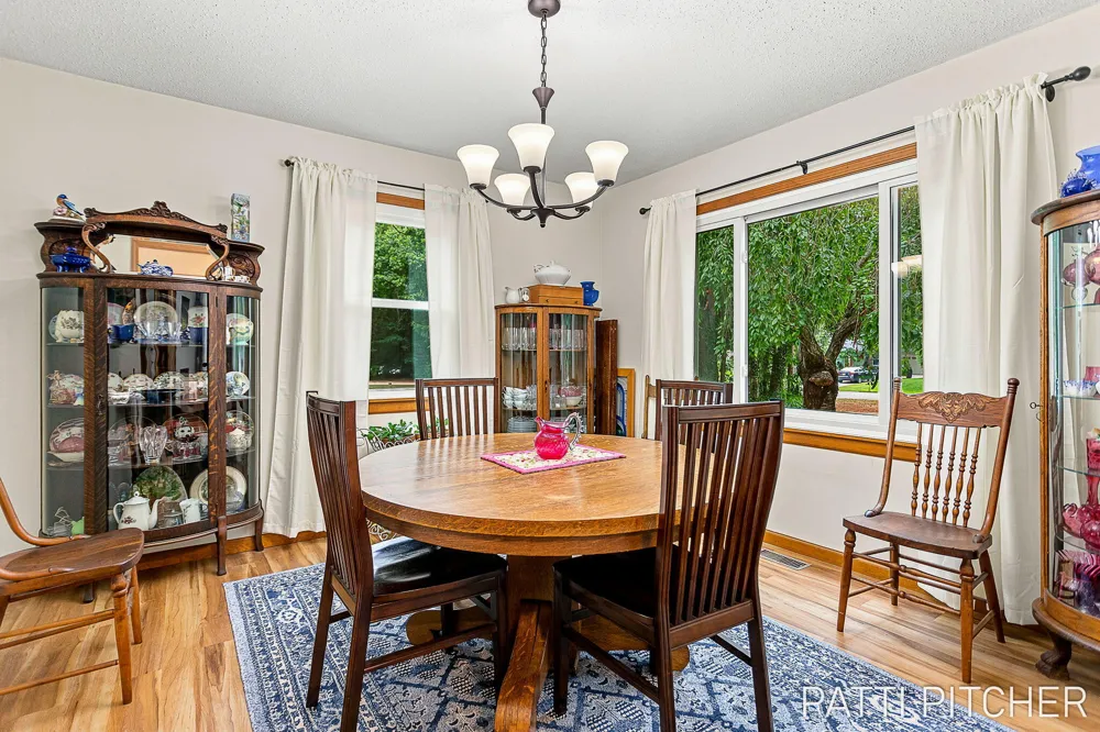 13369 Forest Park Drive Grand Haven Charter Township, MI 49417