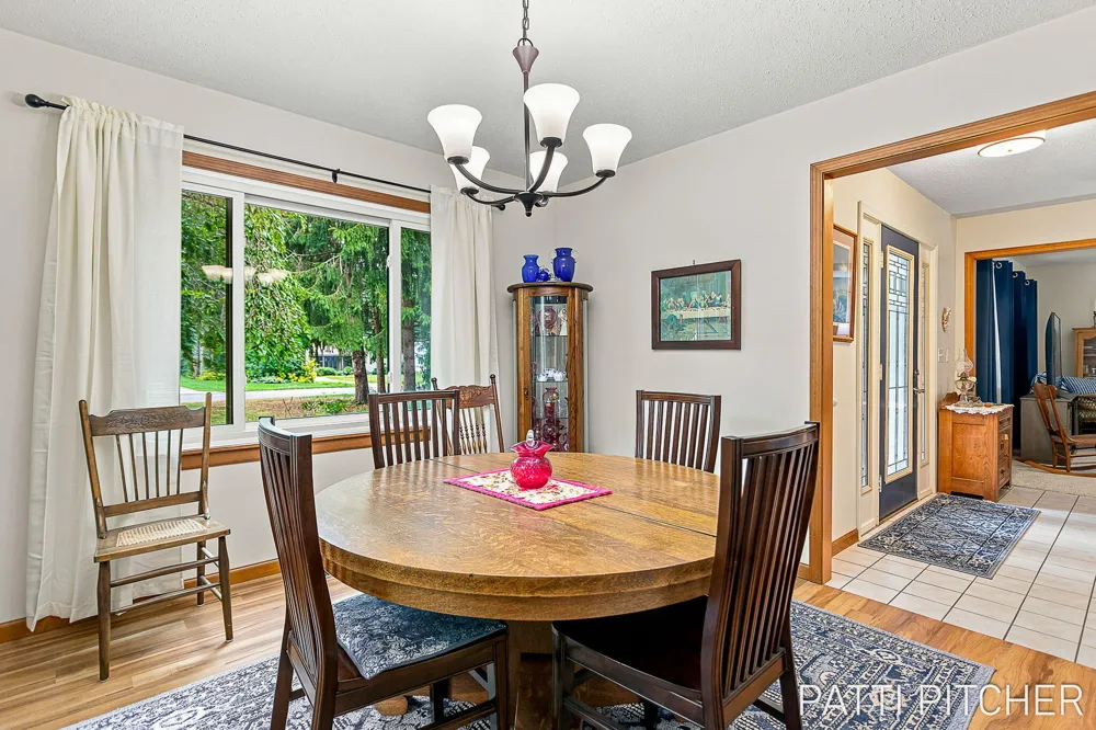 13369 Forest Park Drive Grand Haven Charter Township, MI 49417