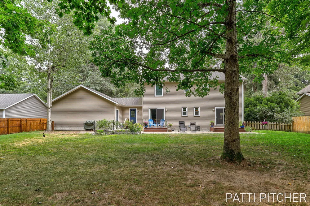 13369 Forest Park Drive Grand Haven Charter Township, MI 49417