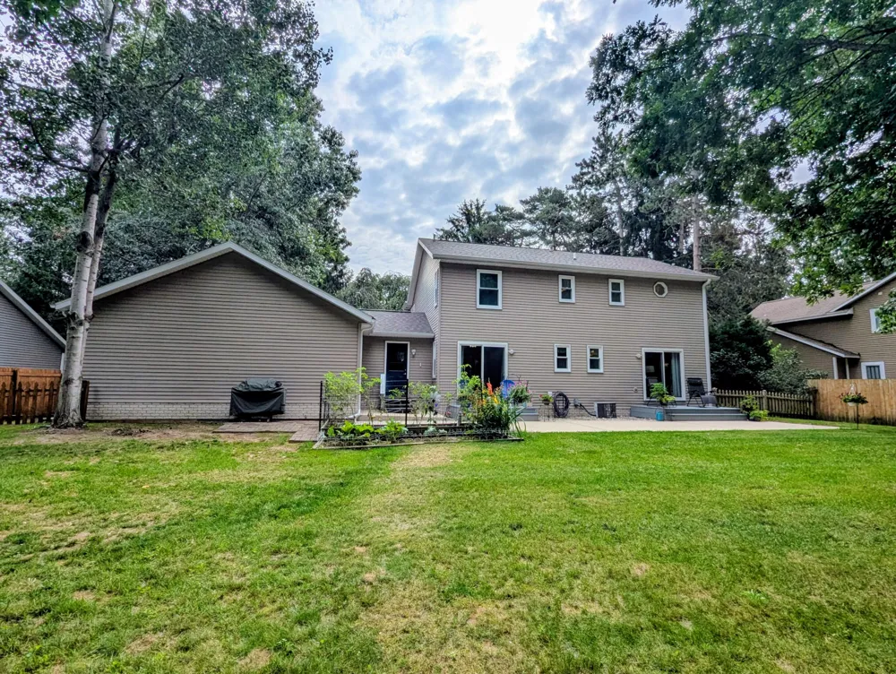 13369 Forest Park Drive Grand Haven Charter Township, MI 49417