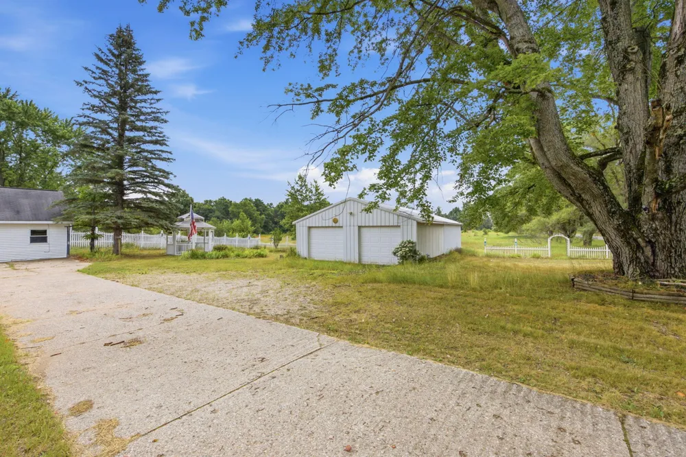 14160 New Millpond Road Big Rapids Charter Township, MI 49307