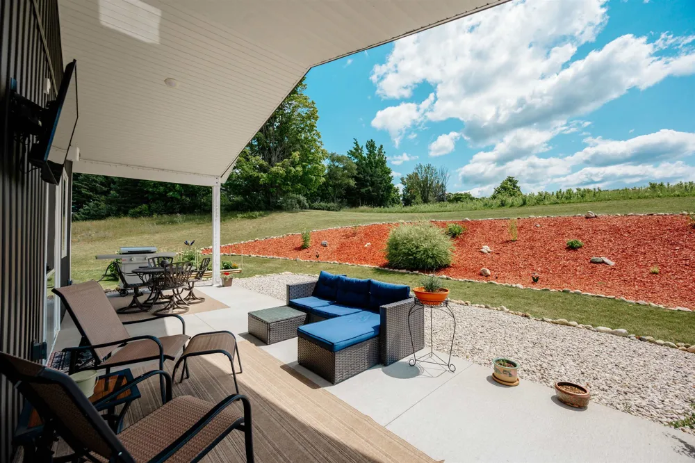 5564 Knight Road Paradise Township, MI 49649