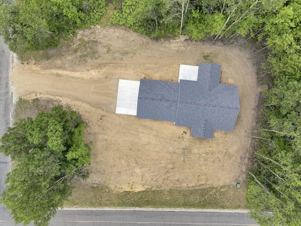 8022 W Blue Road Lake Township, MI 49651