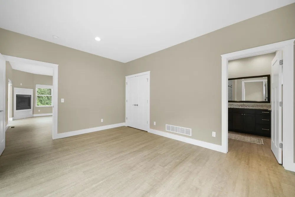 4094 Windward Way Acme Township, MI 49690