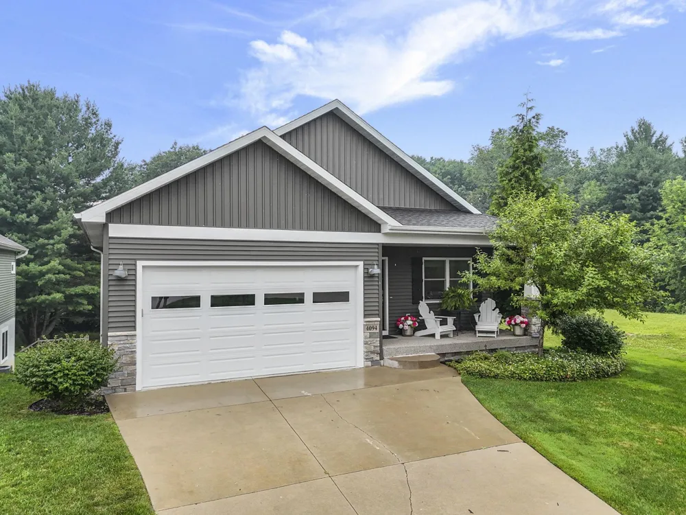 4094 Windward Way Acme Township, MI 49690
