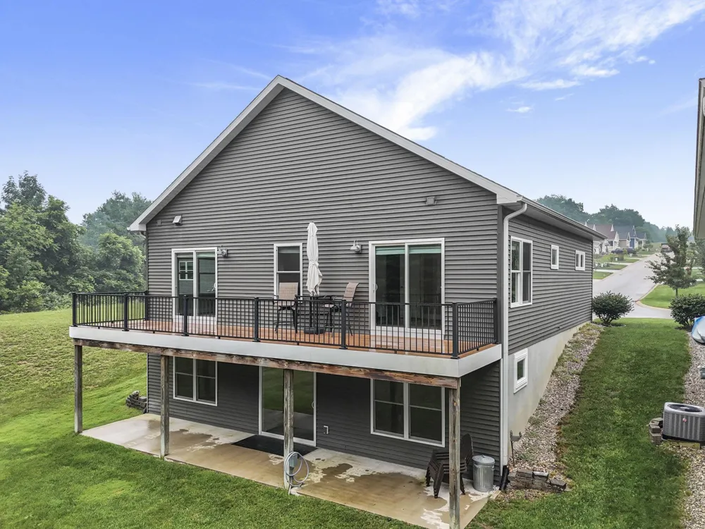 4094 Windward Way Acme Township, MI 49690