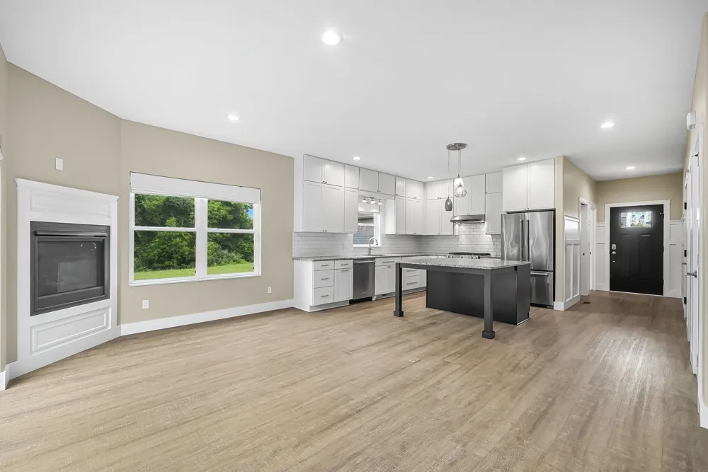4094 Windward Way Acme Township, MI 49690