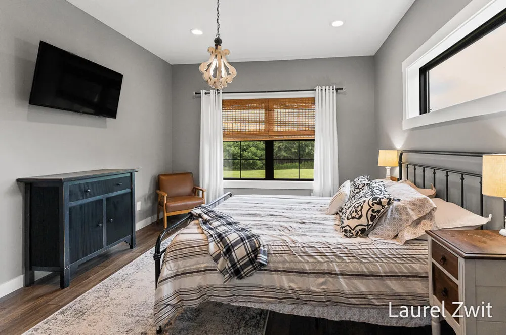 2281 Green Creek Road Fruitland Township, MI 49445