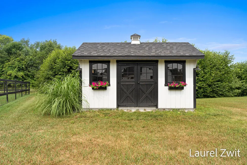 2281 Green Creek Road Fruitland Township, MI 49445
