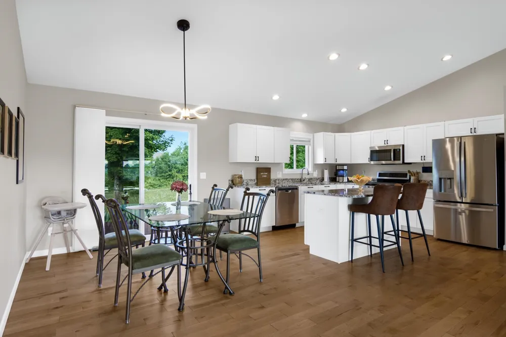 1325 Umber Drive Garfield Charter Township, MI 49696