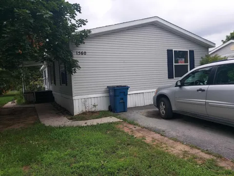 1560 Pauls Place