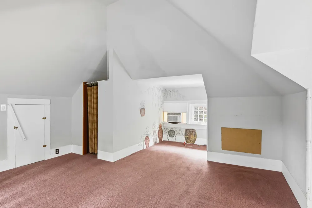 7651 Timberwoods Drive Elmwood Charter Township, MI 49684