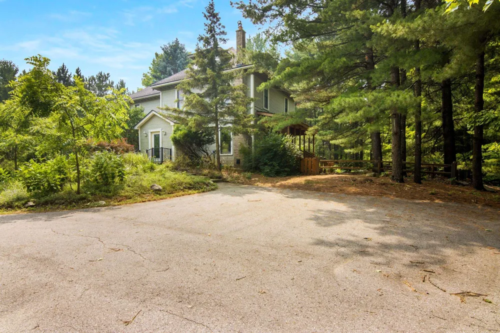 7651 Timberwoods Drive Elmwood Charter Township, MI 49684