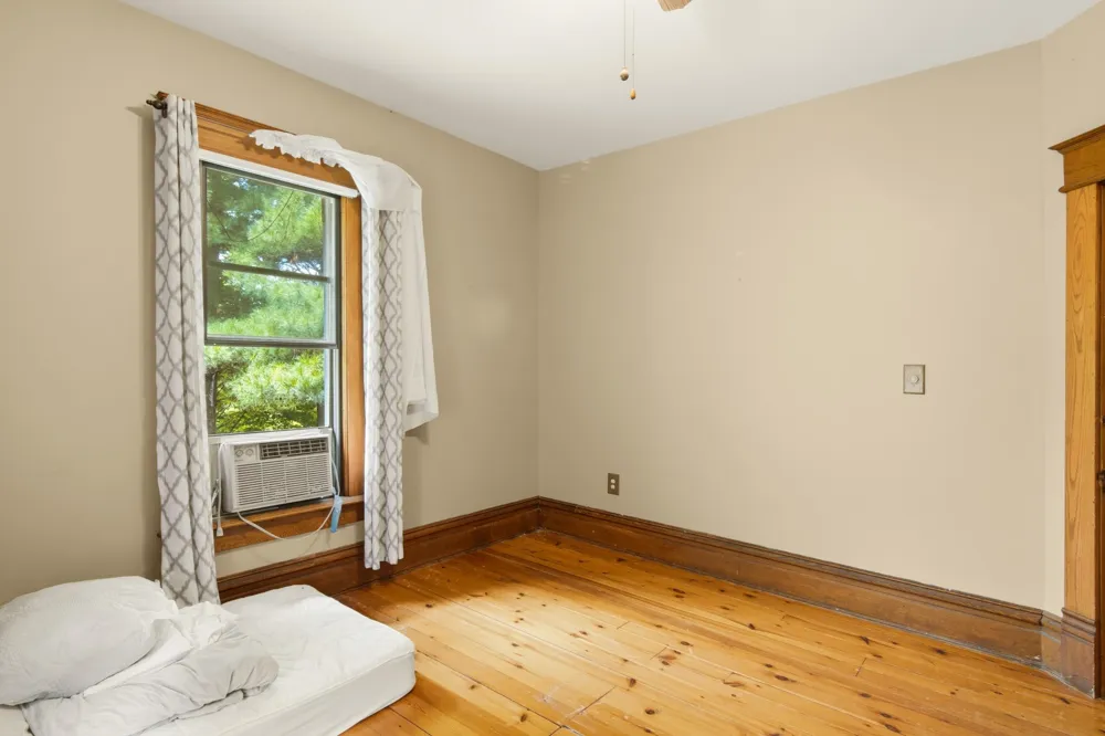 7651 Timberwoods Drive Elmwood Charter Township, MI 49684